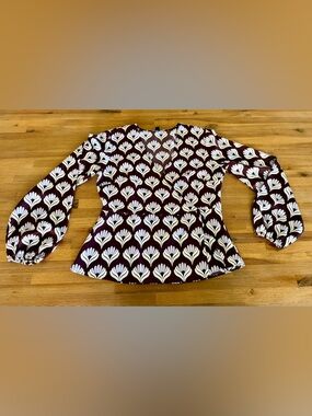 Ann Taylor Factory Burgundy Geometric Floral Faux Wrap Peplum Top Size S